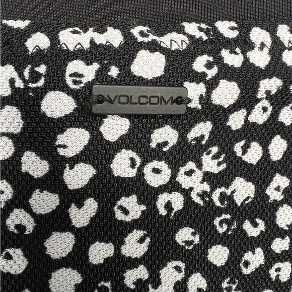 Volcom Swim Top Separate Size XXL - Picture 5 of 6